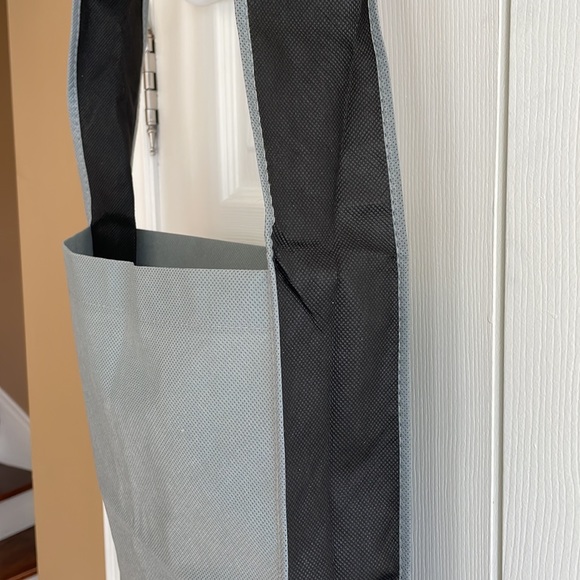 2 Reusable Bags - Picture 6 of 7